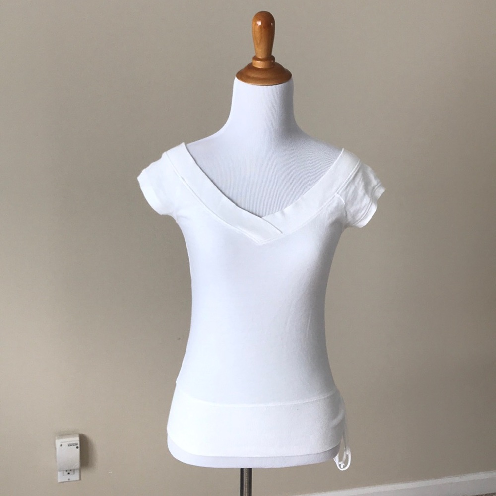 Abercrombie & Fitch Wide Neck Short Sleeve Tee